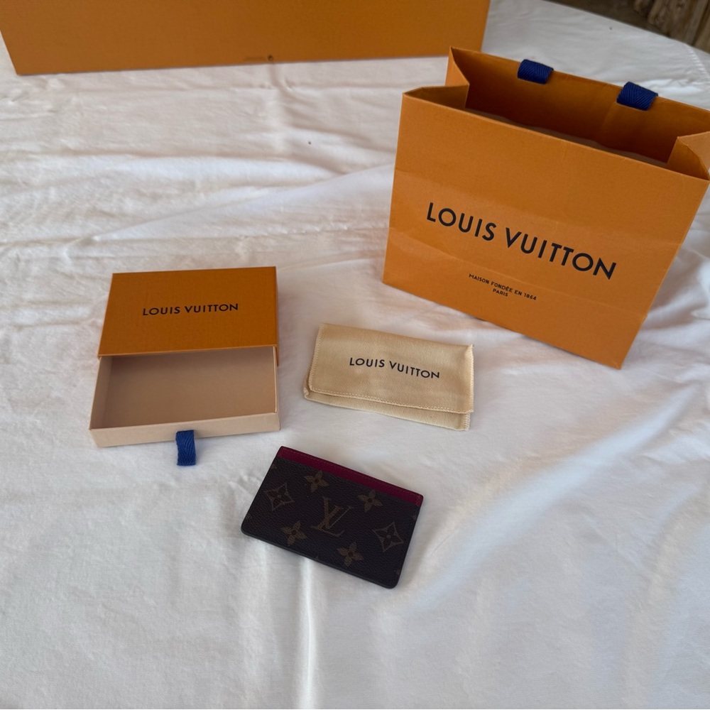 Louis Vuitton Brown and Red Monogram Card Holder Fuchsia M60703